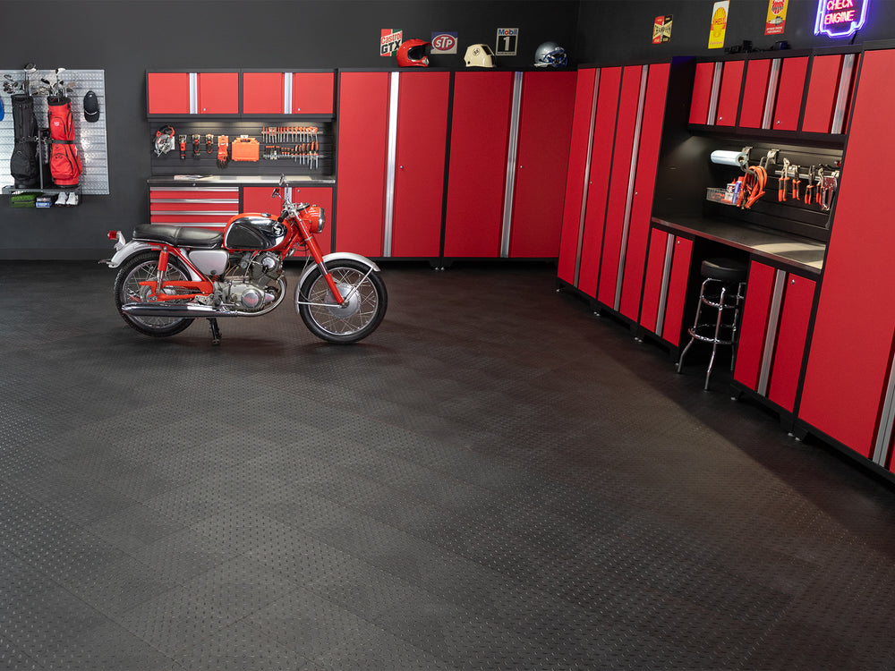 NewAge Garage Flooring Diamond Pattern Polypropylene Garage Flooring Tiles 600 sq. ft. Flooring Bundle - Black | 12565