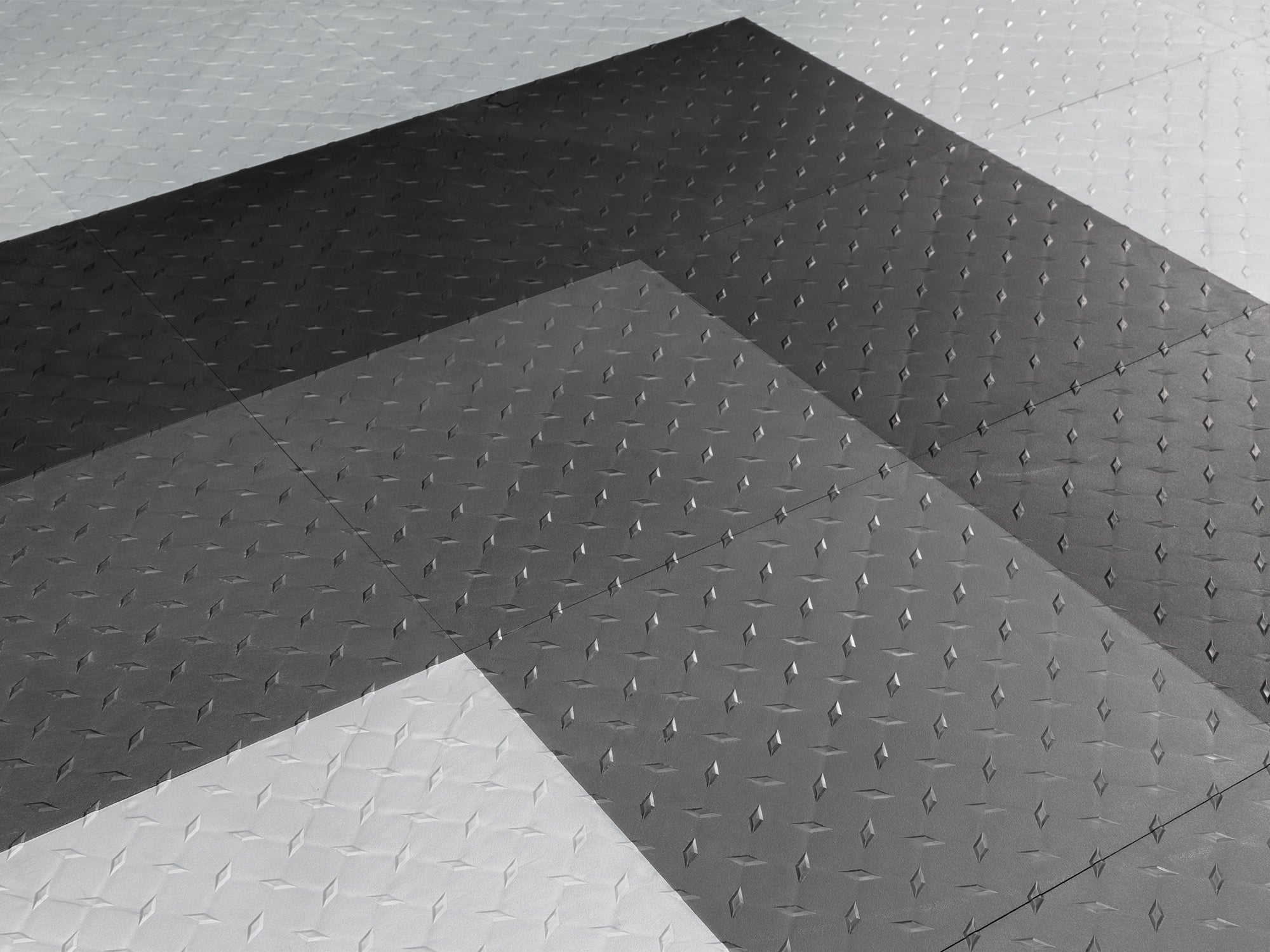 NewAge Garage Flooring Diamond Pattern Polypropylene Garage Flooring ...