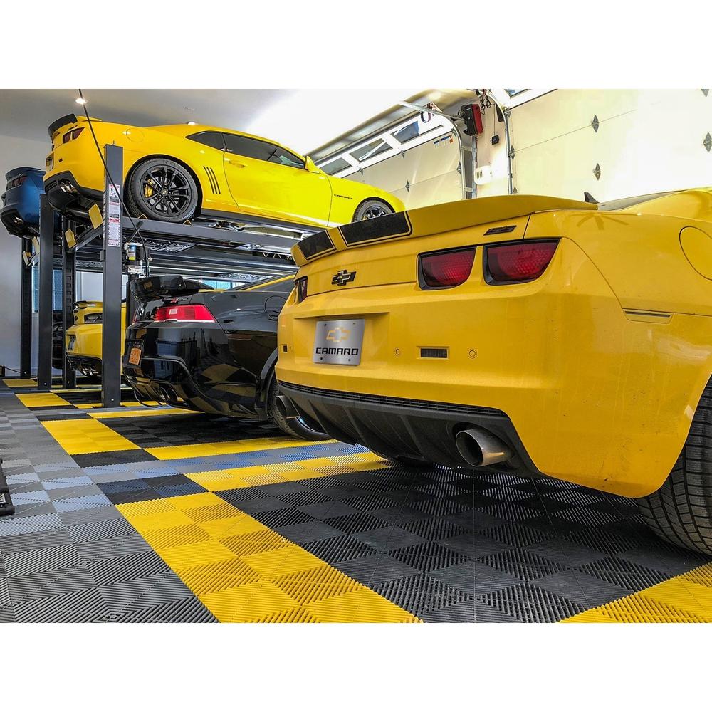 Swisstrax Ribtrax Pro Garage Floor Tiles (15.75" x 15.75") (6 Pack /10.